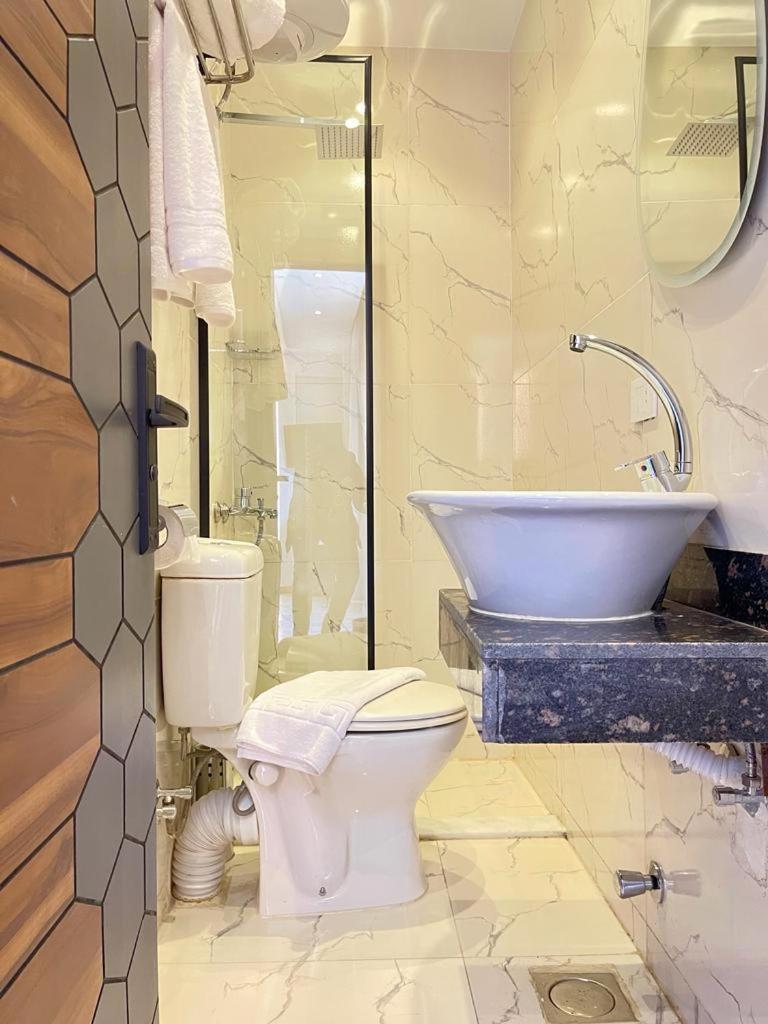Cleopatra Pyramids View Hotel Kafret el-Gabal Chambre photo